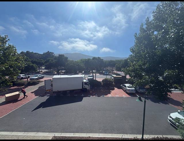 346M² OFFICE TO LET IN PLATTEKLOOF 3
